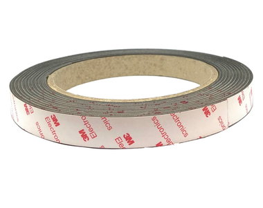 Neodymium magneetband 20 mm breed - 1,0 mm dik - rol 5,0 meter met sterke 3M klever - 245 g/cm²